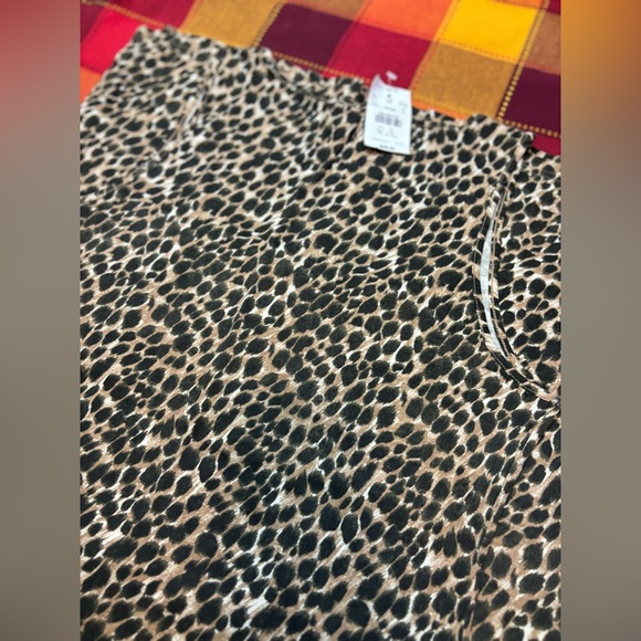 Leopard Body con sleeves dress - Picture 11 of 13